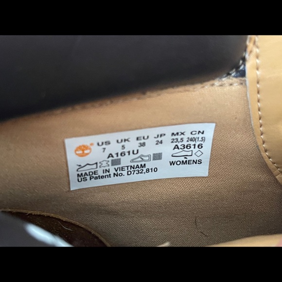 COPY - Timberland Kenniston Nubuck Leather Boots - Picture 2 of 8